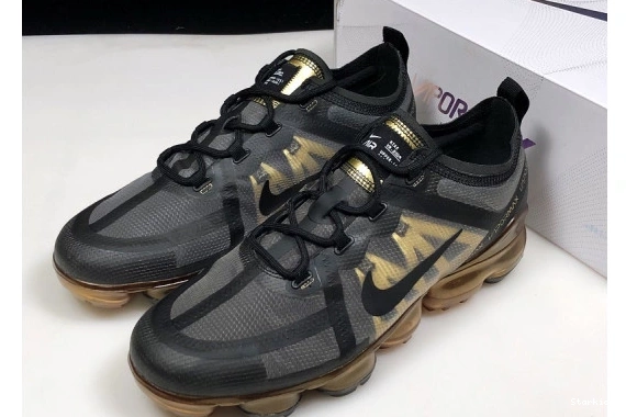 VAPORMAX METALLIC BLACK GOLD AR6631-002 AIR 2019 0313